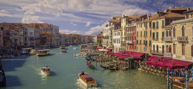 Where to stay in Venice during Carnival?